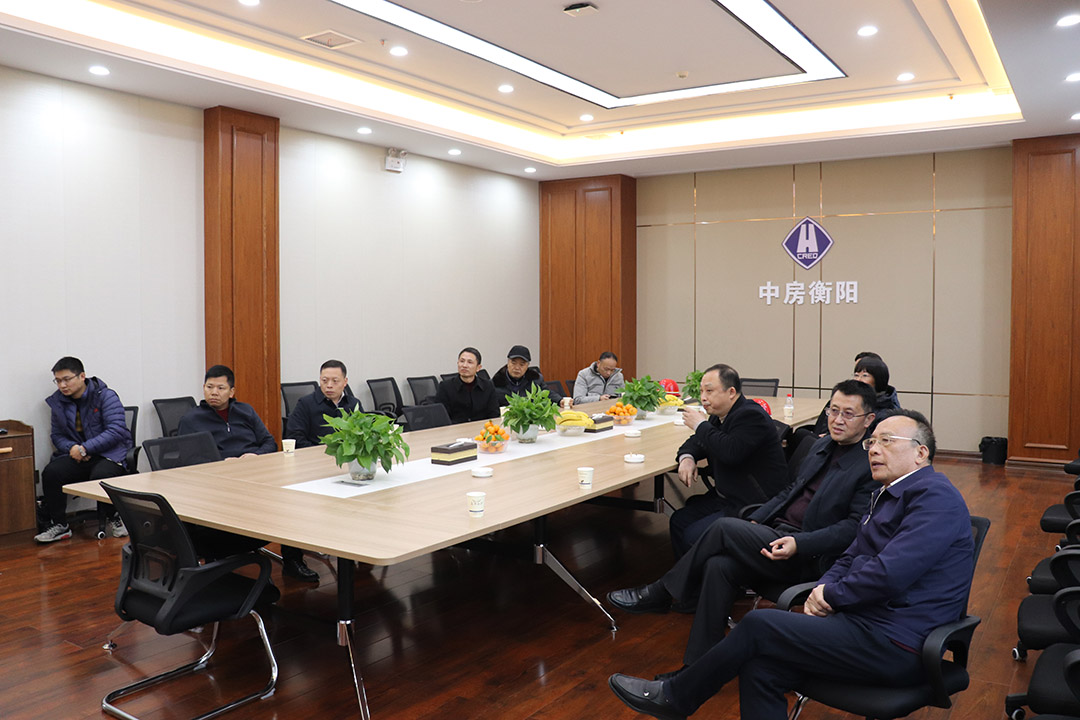 現場座談會、觀看項目宣傳片.JPG